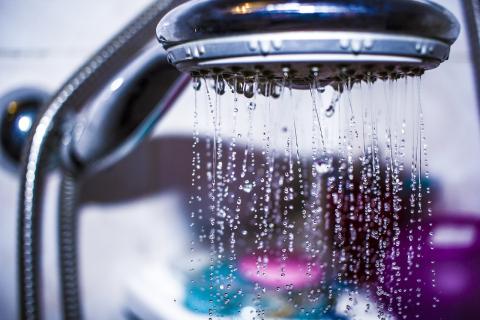 LEGIONELLA: INFORMAZIONI E ISTRUZIONI DI BASE PER PREVENIRE IL CONTAGIO LEGIONELLA: INFORMAZIONI E ISTRUZIONI DI BASE PER PREVENIRE IL CONTAGIO